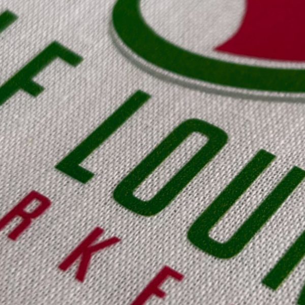 DTF-Druck auf Hoodie &mdash; Firmenbekleidung von FOHTEX